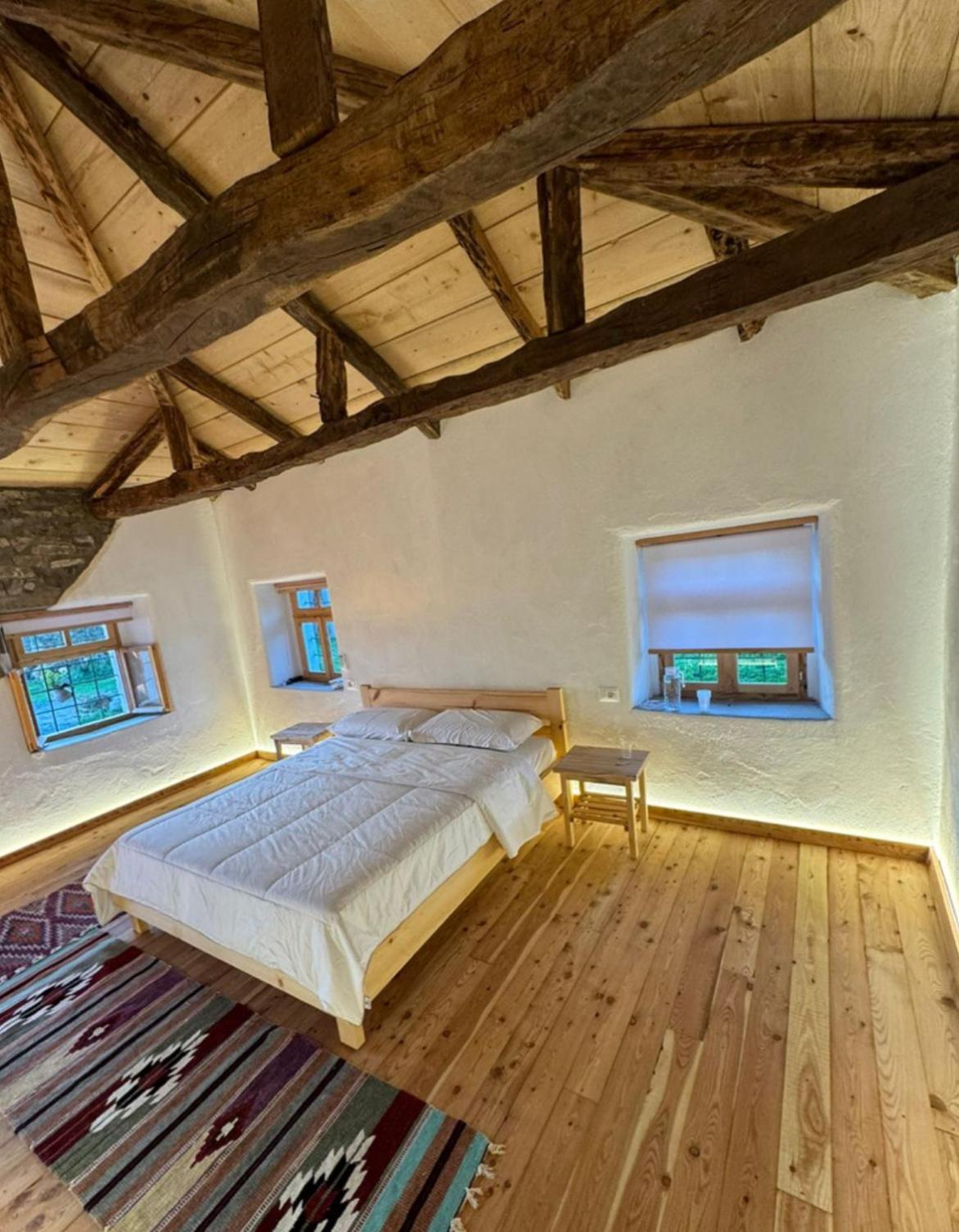 Guesthouse Vitoria - Mrizi I Zanave Fishte Ngoại thất bức ảnh